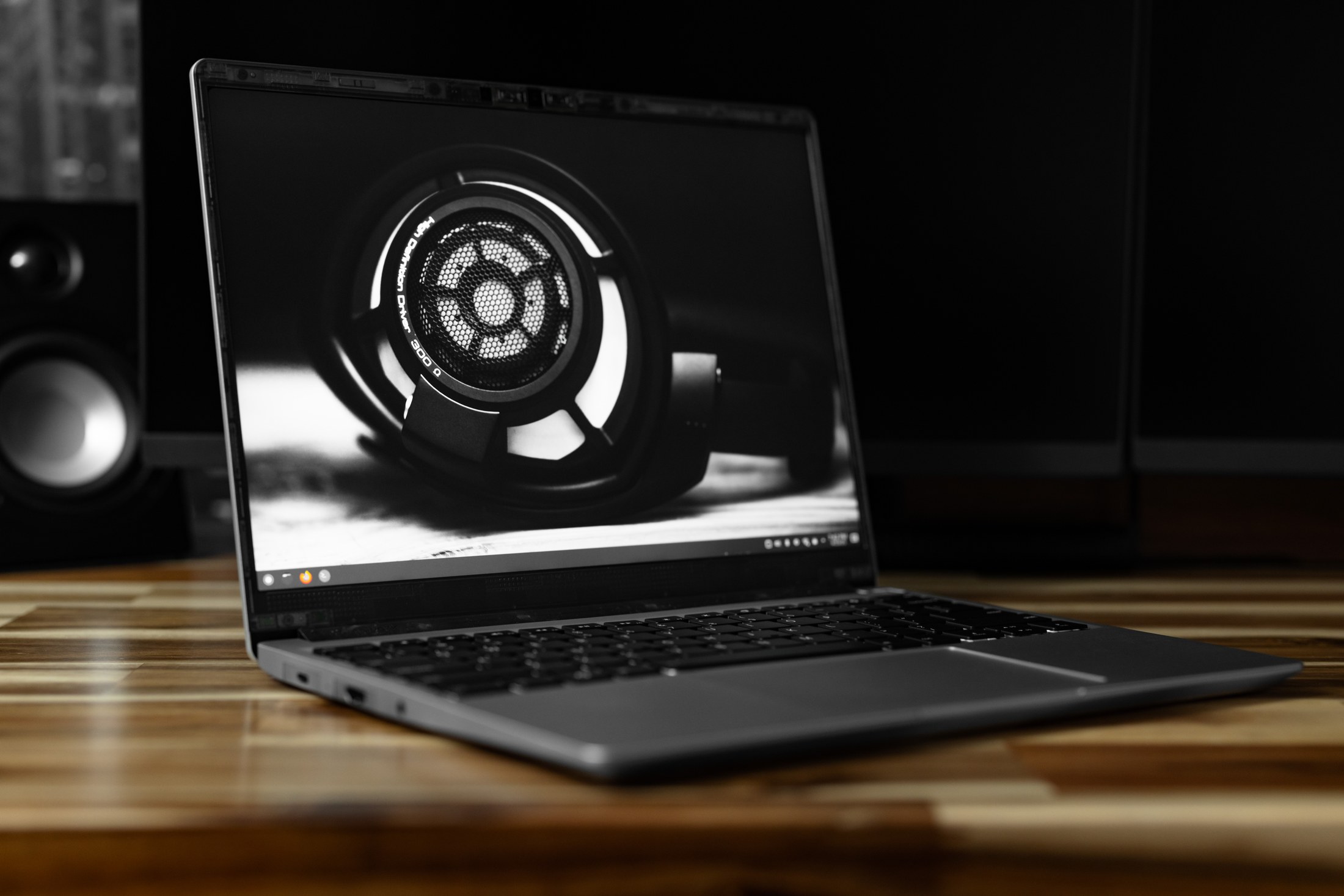 Framework Laptop 13 DIY Edition (AMD Ryzen™ 9 HX 370 Series)