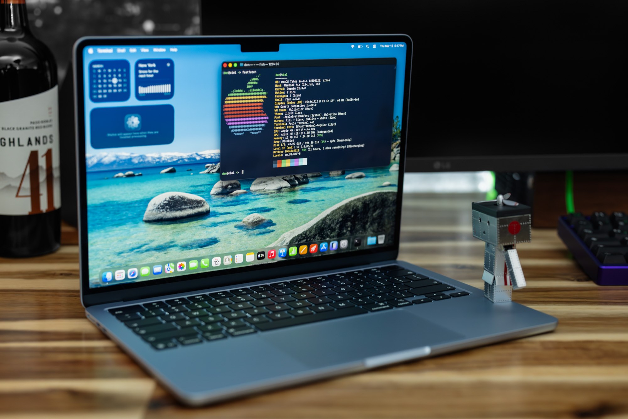 MacBook Air 13-inch M5 Laptop